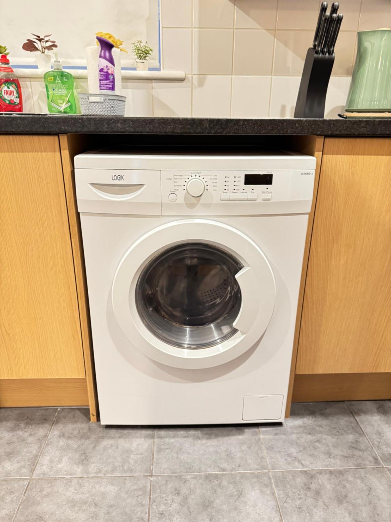 The Vogue Stay, 3 Bedrooms, 2 Bathrooms, Ideal For Jr & Oxford Hospitals, Free Carpark, Conveniently Located For Ring Road Access, 2 Miles From Oxford City Centre Easy Car & Bus Route Zewnętrze zdjęcie