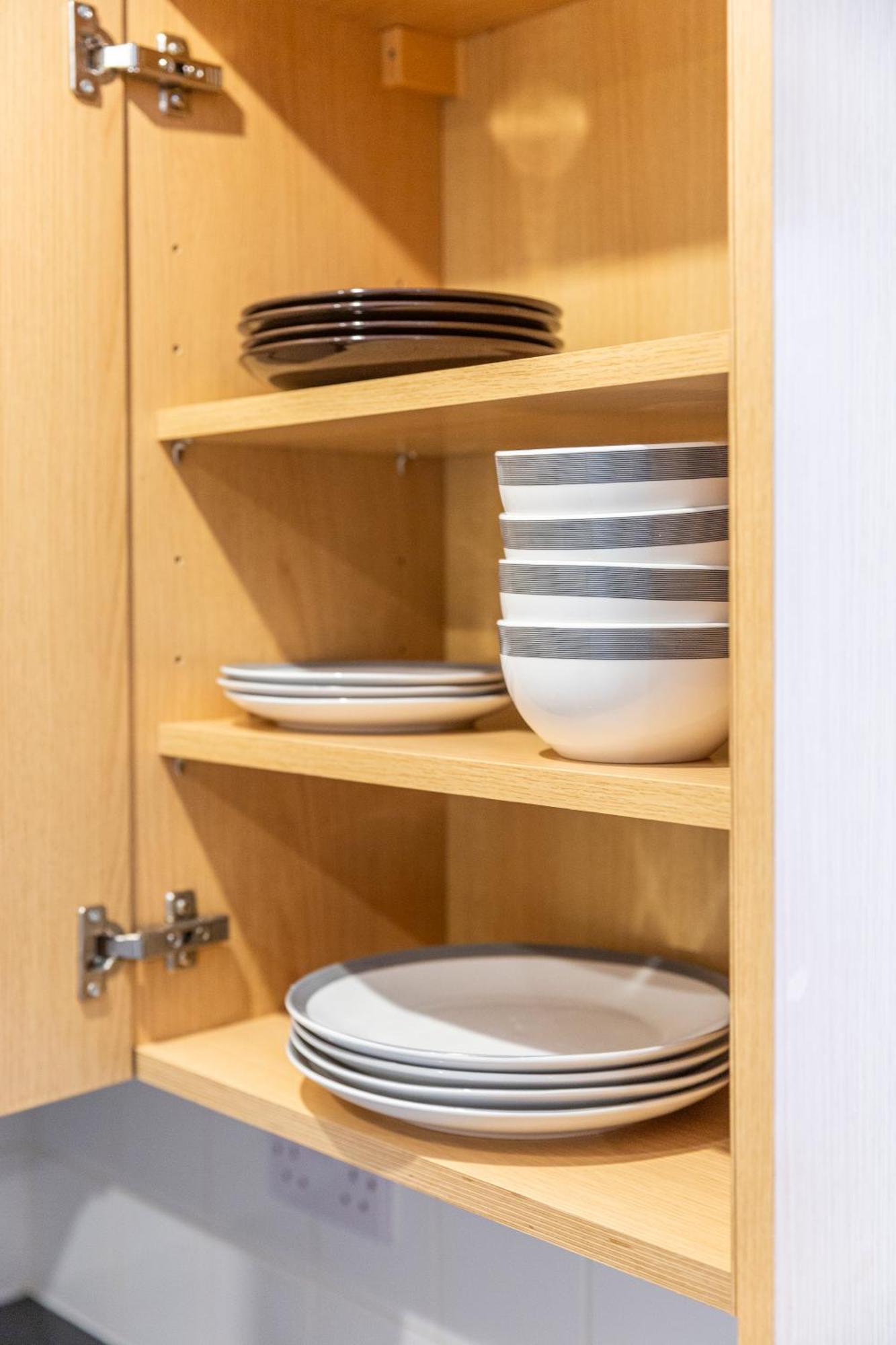 The Vogue Stay, 3 Bedrooms, 2 Bathrooms, Ideal For Jr & Oxford Hospitals, Free Carpark, Conveniently Located For Ring Road Access, 2 Miles From Oxford City Centre Easy Car & Bus Route Zewnętrze zdjęcie