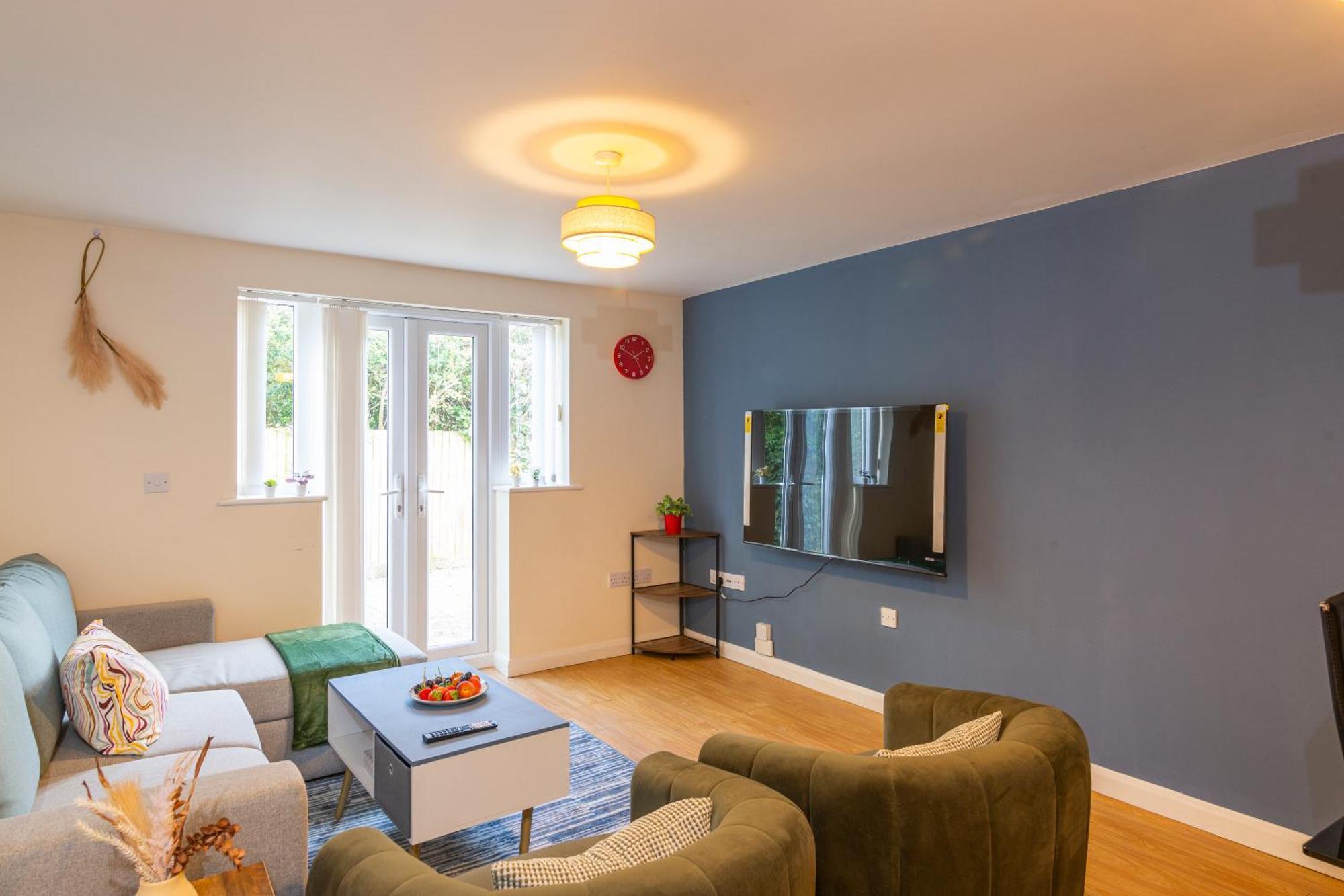 The Vogue Stay, 3 Bedrooms, 2 Bathrooms, Ideal For Jr & Oxford Hospitals, Free Carpark, Conveniently Located For Ring Road Access, 2 Miles From Oxford City Centre Easy Car & Bus Route Zewnętrze zdjęcie