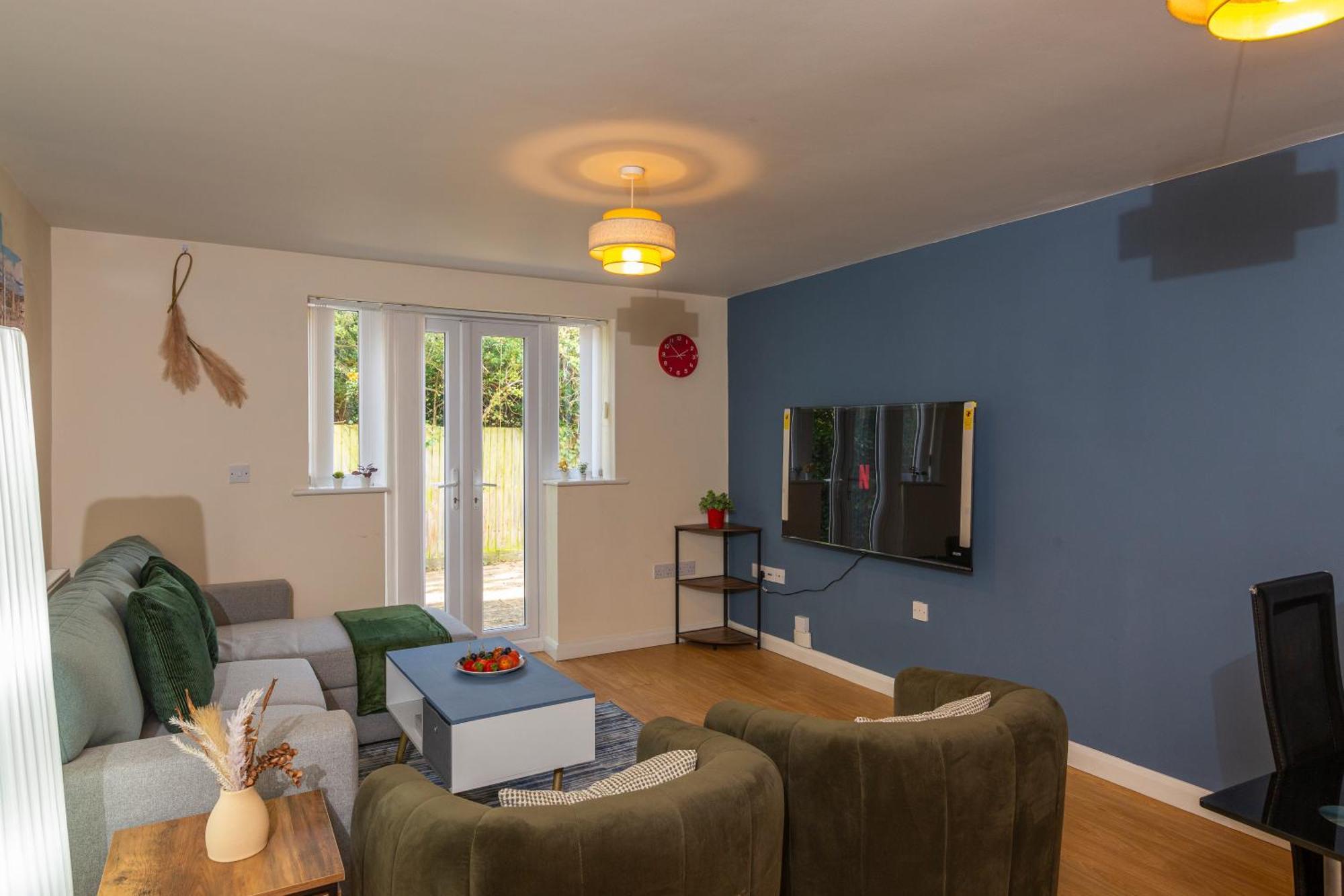The Vogue Stay, 3 Bedrooms, 2 Bathrooms, Ideal For Jr & Oxford Hospitals, Free Carpark, Conveniently Located For Ring Road Access, 2 Miles From Oxford City Centre Easy Car & Bus Route Zewnętrze zdjęcie